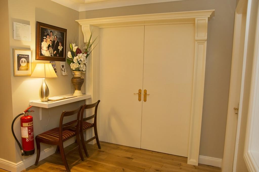 Hotel Hillview House Lusk Zewnętrze zdjęcie